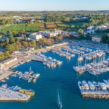 게스트하우스 Leko 3*